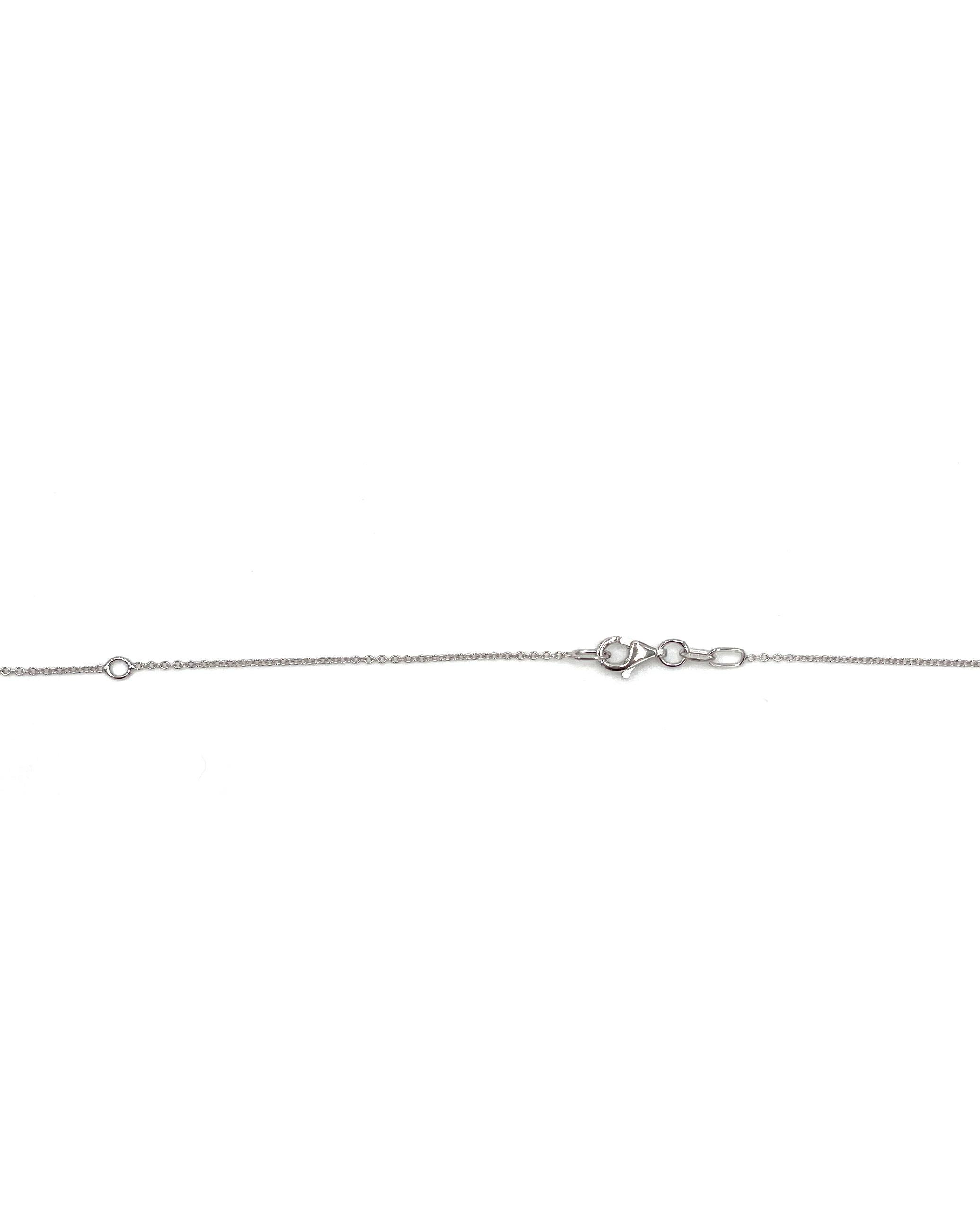 Donna Simon G. DP113 Collana con ciondolo di diamanti con design a foglie curve e chiusura a moschettone in vendita