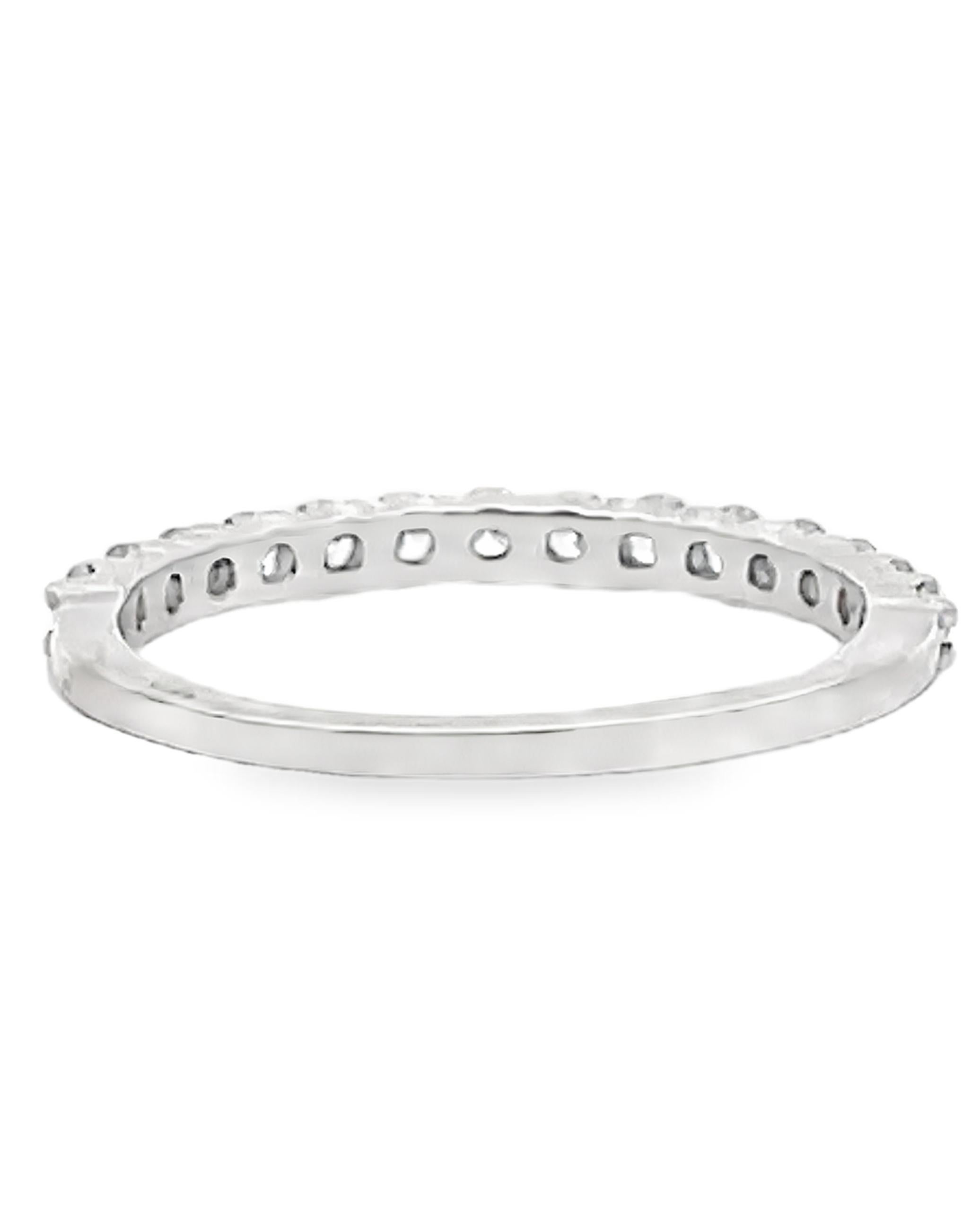 Halfway Diamantband 0,47 Karat in 14K Weißgold im Zustand „Neu“ im Angebot in Old Tappan, NJ