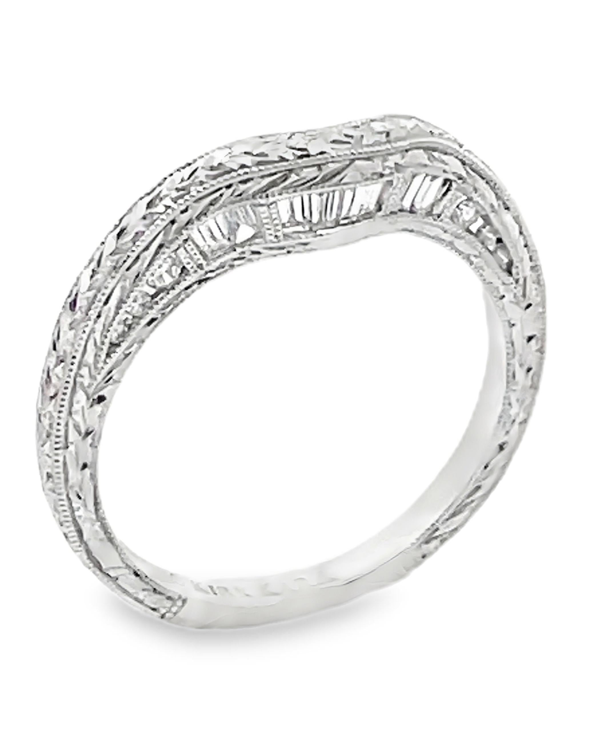 Kirk Kara SS6454B-BS Fede nuziale con diamante e intaglio a mano