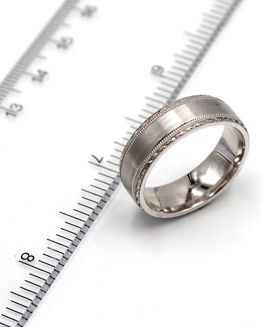 Kirk Kara SS6974M-B Artin Jonc de mariage pour hommes en or blanc 18 carats Taille 10 Pour femmes en vente