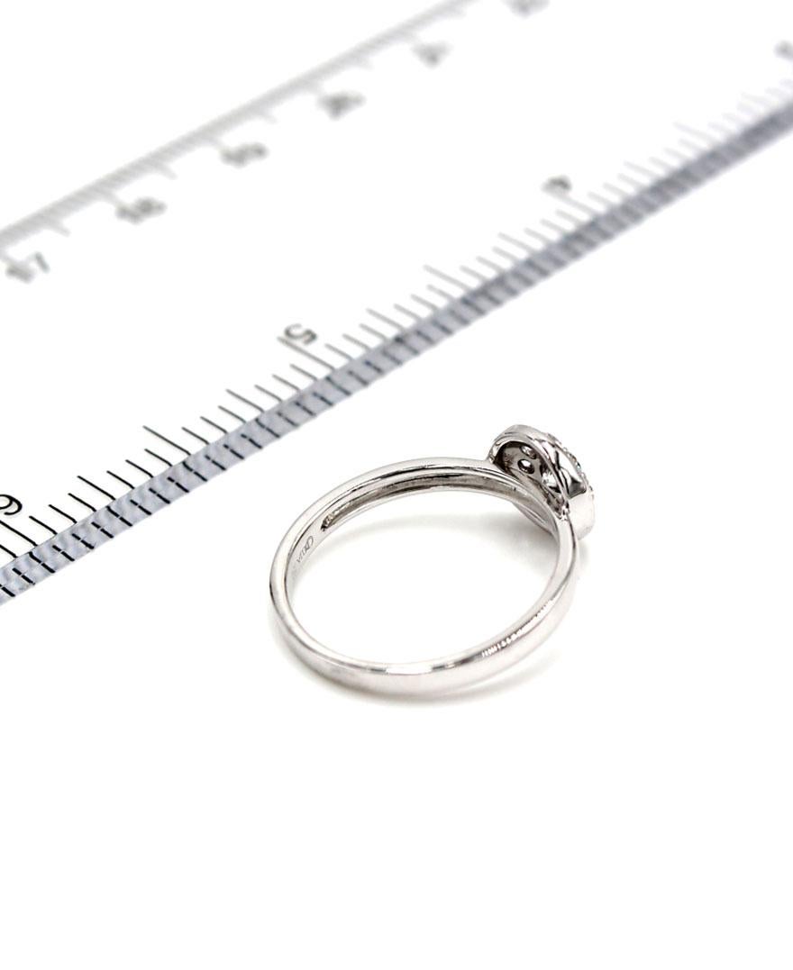 Bague empilable en or blanc 18 carats avec diamants ronds en vente 1