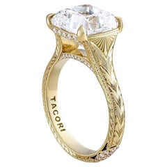 Anillo de compromiso Tacori 428 de la colección Founder's, con montura tipo cojín y diamante solitario