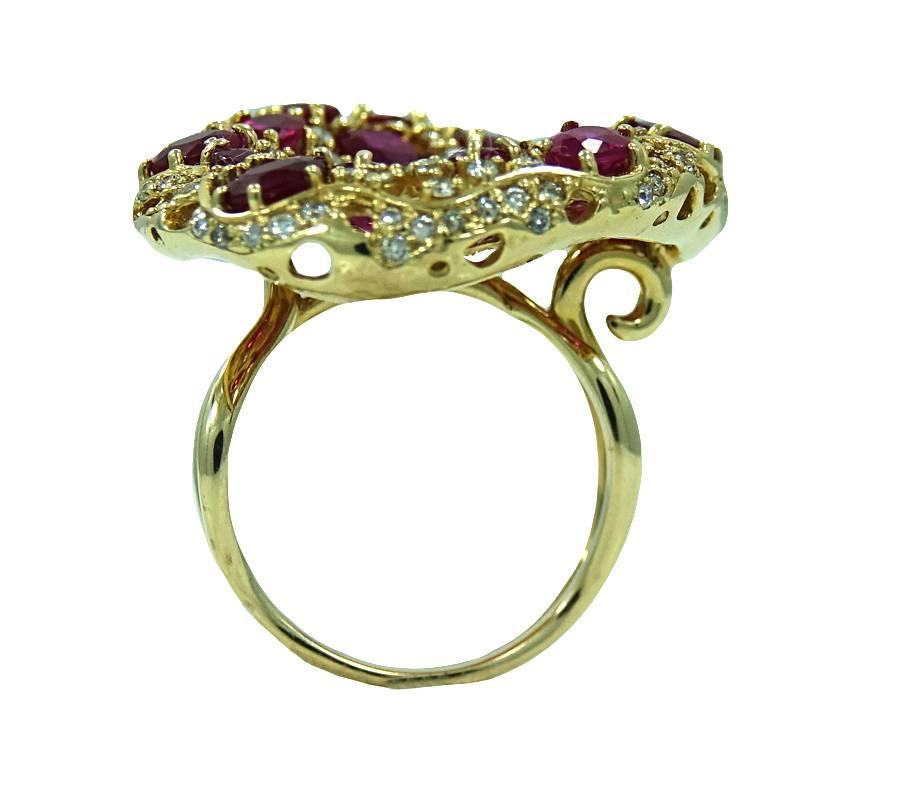 7.34 Carat Heated Burmese Rubies and Diamonds Yellow Gold Ring In Excellent Condition For Sale In Naples, FL