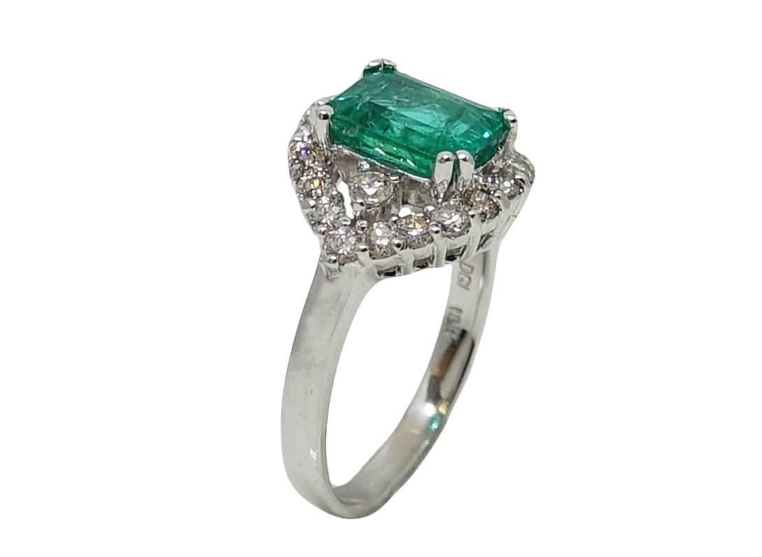 Emerald Cut 1.83 Carat Emerald Diamond Engagement Ring For Sale