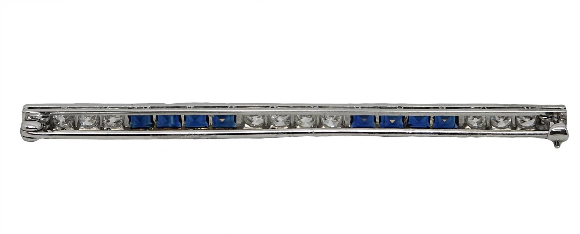 Art Deco Sapphire and Diamond Platinum Pin In Excellent Condition For Sale In Naples, FL