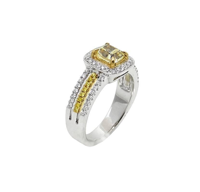 Women's 1.01 Carat Cushion Cut Yellow Diamond Engagement Ring For Sale
