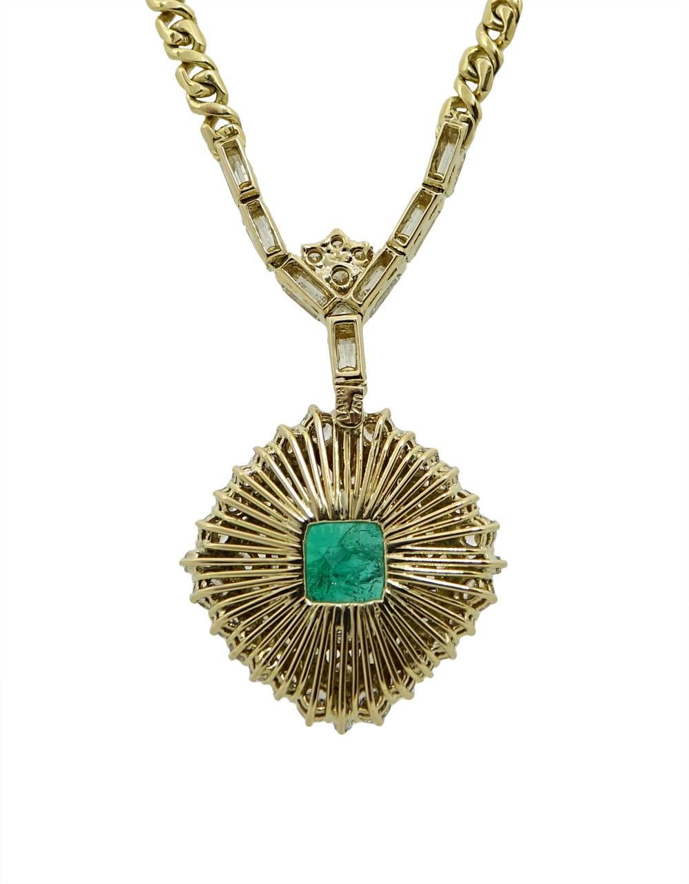 Asscher Cut 5.05 Colombian Emerald and Diamond Yellow Gold Necklace For Sale