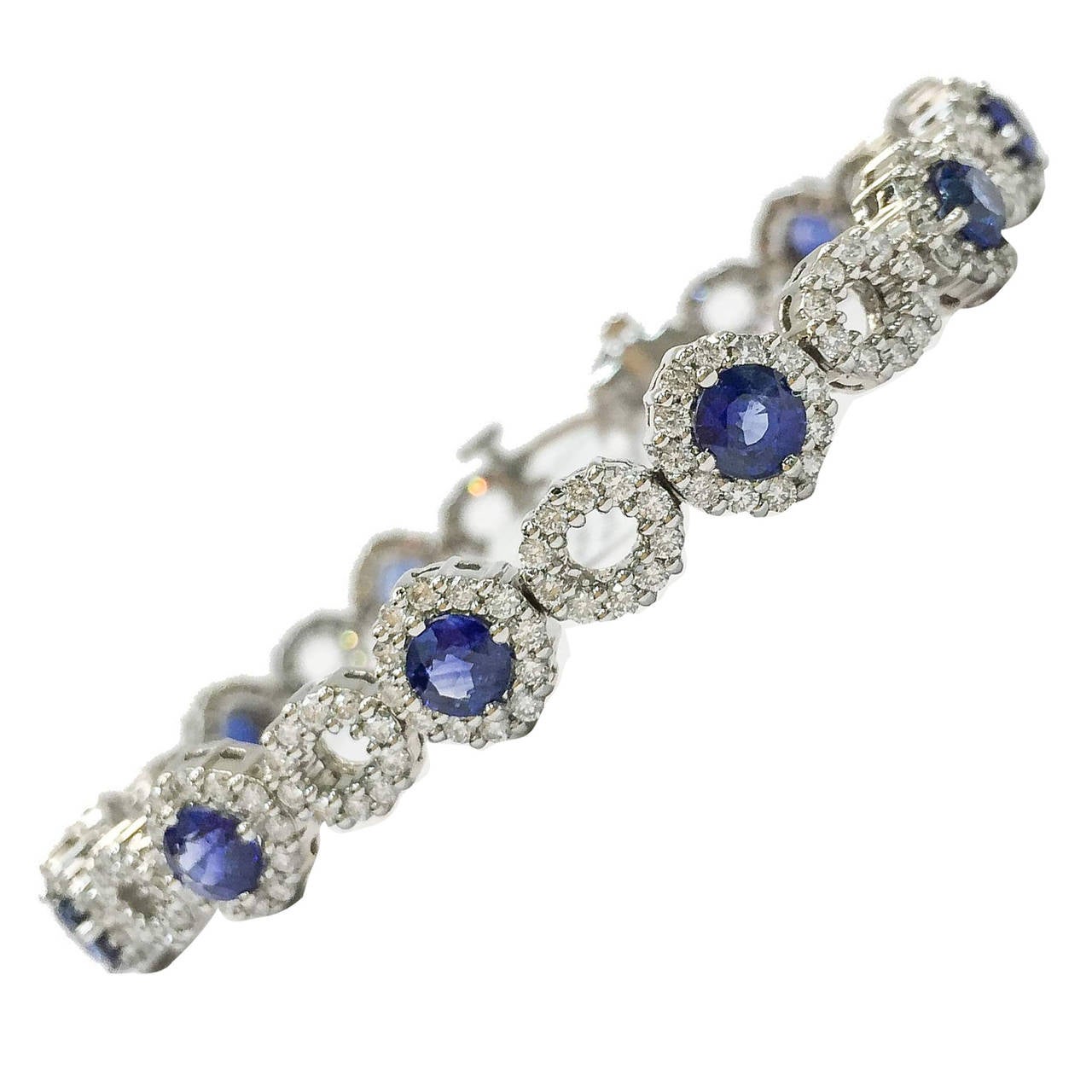 Exquisite Modern Sapphire Diamond Bracelet For Sale