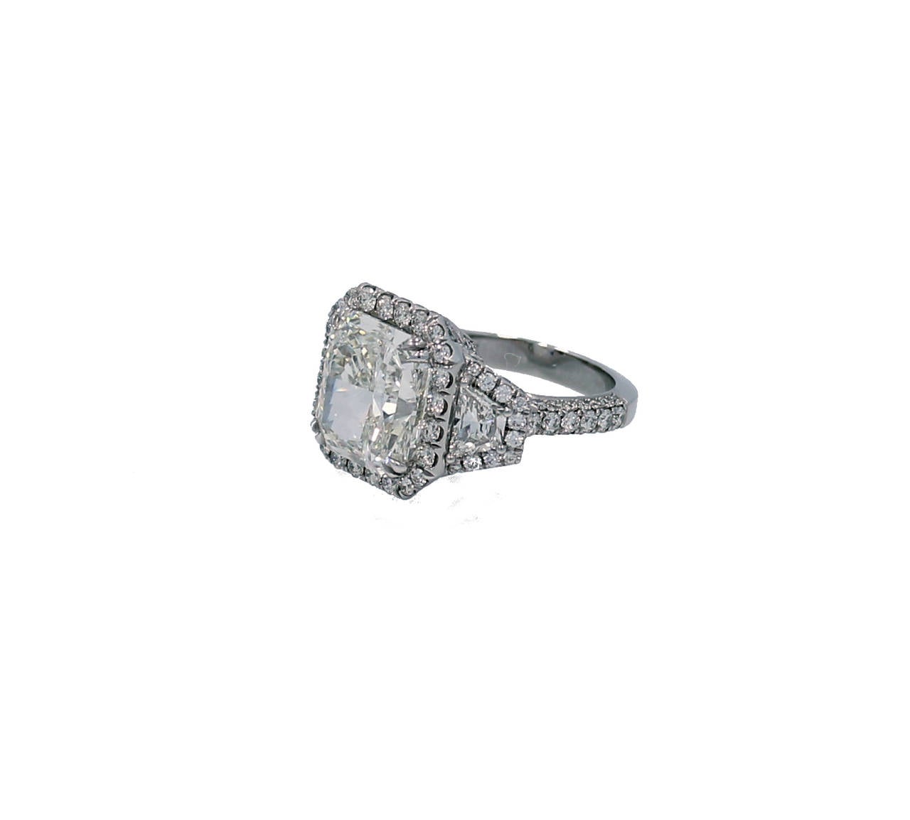 GIA Certified 8.56 Carat Radiant Cut Diamond Engagement Ring In New Condition For Sale In Naples, FL