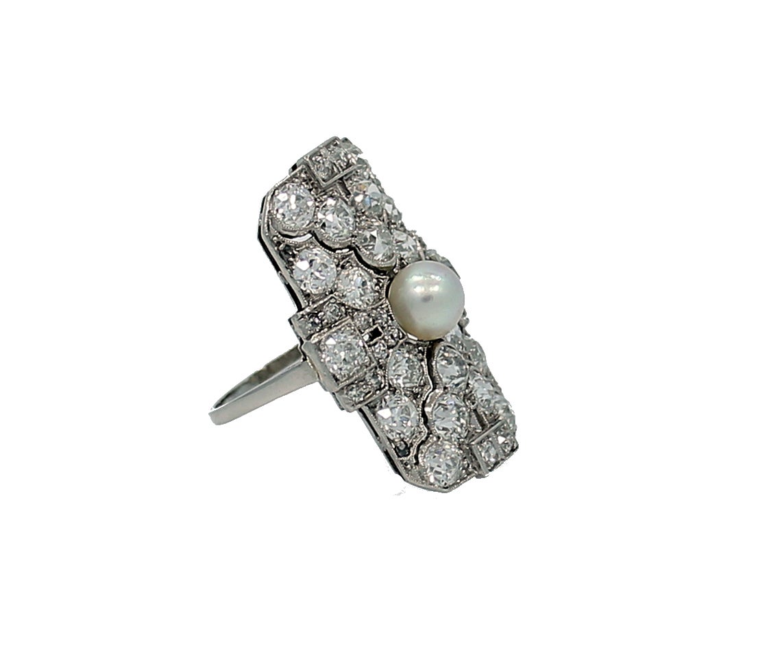 Art Deco Old Mine Cut Diamond Ring In Excellent Condition For Sale In Naples, FL