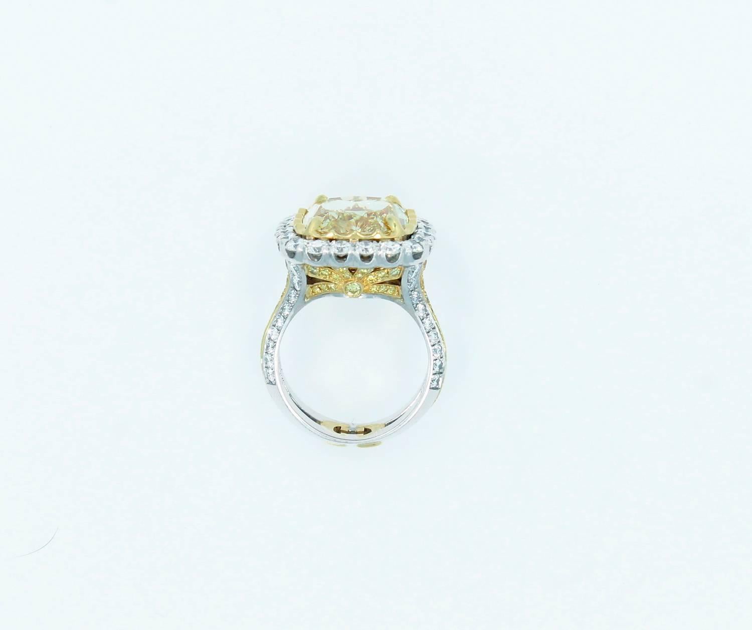 Christopher Design 10.09 carat Fancy Intense Yellow Diamond gold platinum Ring For Sale 1