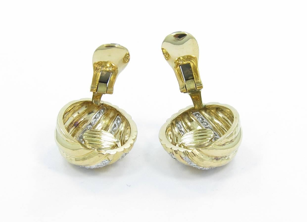 Andrew Clunn Diamond Gold Earrings In Excellent Condition For Sale In Naples, FL