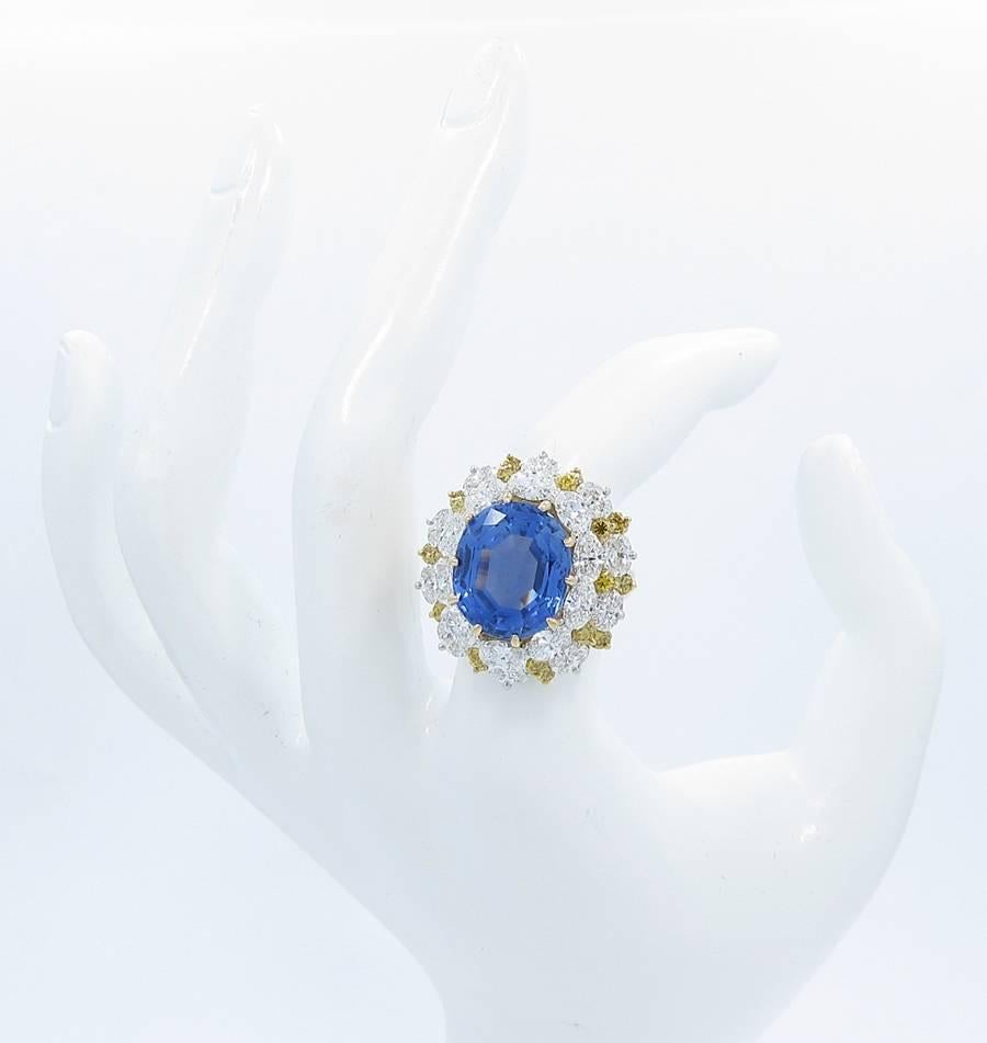 Oscar Heyman Natural Ceylon Sapphire Diamond Gold Ring For Sale 2