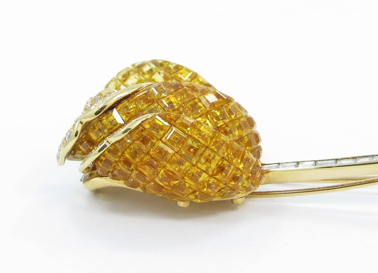 LeVian Yellow Sapphires Diamonds Gold Flower brooch In Excellent Condition In Naples, FL
