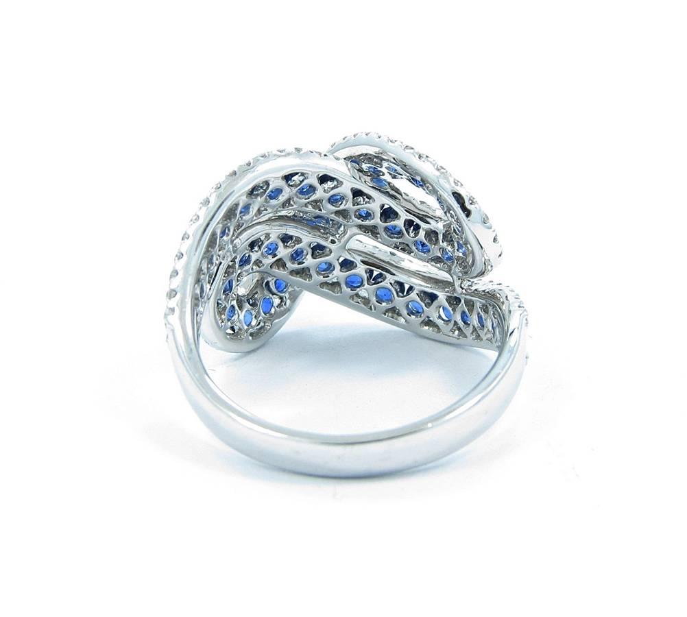 Women's or Men's Blue Sapphire Diamond Ring  For Sale