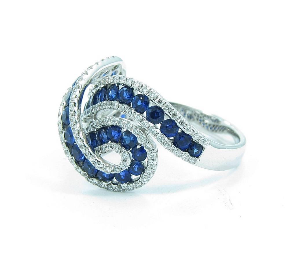 Blue Sapphire Diamond Ring  For Sale 1