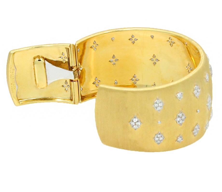 Gold Buccellati Diamond Cuff Bracelet In New Condition For Sale In Naples, FL