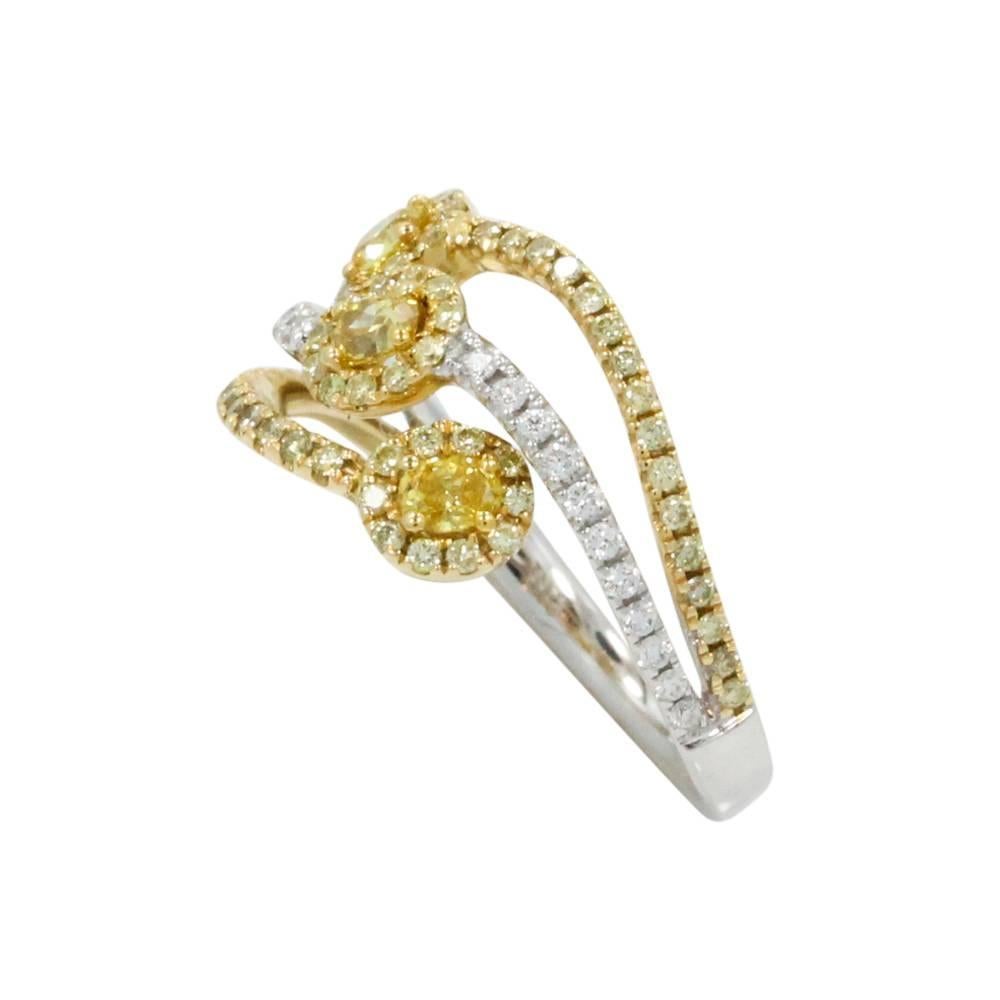 Women's White and Yellow Gold Diamond Ring For Sale
