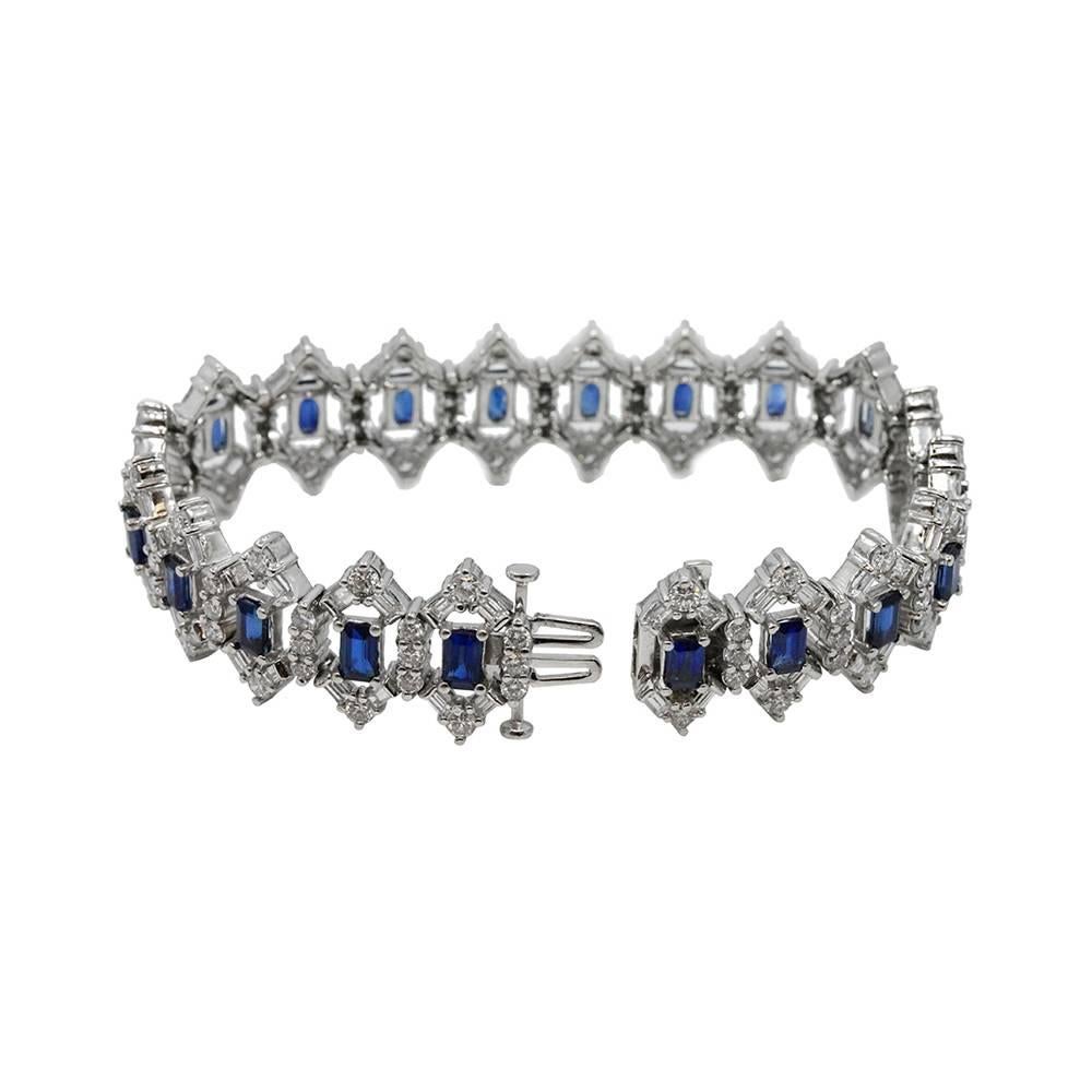 Sapphire Diamond Platinum Bracelet In Excellent Condition For Sale In Naples, FL