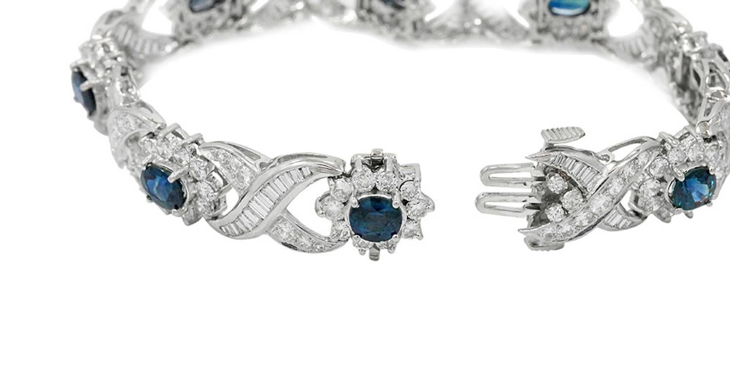 Oval Sapphire Diamond Platinum Bracelet In Excellent Condition For Sale In Naples, FL