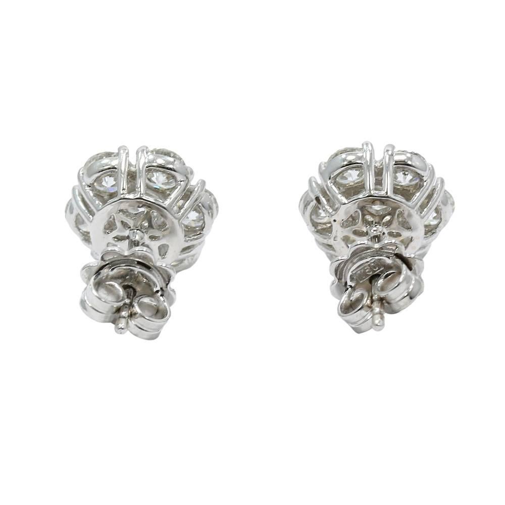 Diamond White Gold Flower Cluster Earrings In Excellent Condition In Naples, FL
