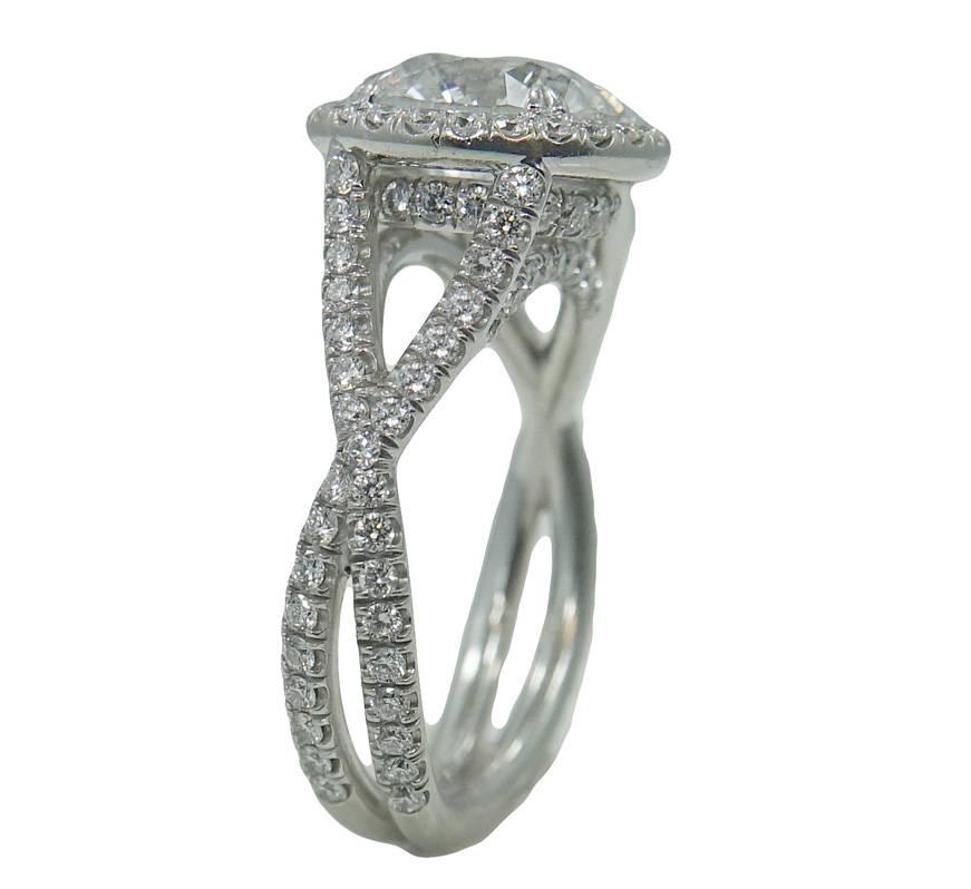 2.52 Carat Round Brilliant Diamond Platinum Engagement Ring In New Condition For Sale In Naples, FL