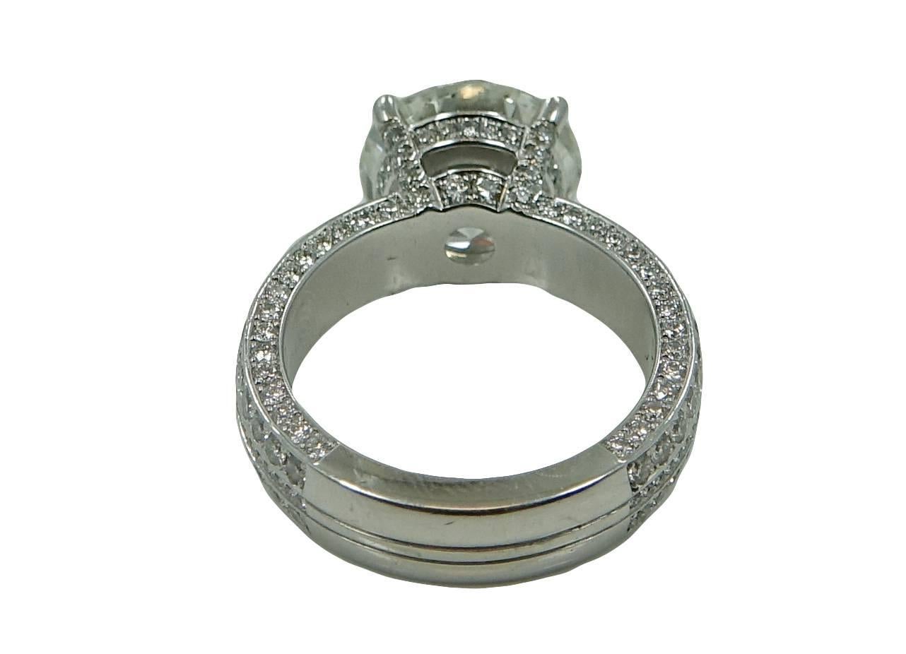 Women's  5.13 Carat Round Brilliant Diamond Platinum Engagement Ring For Sale
