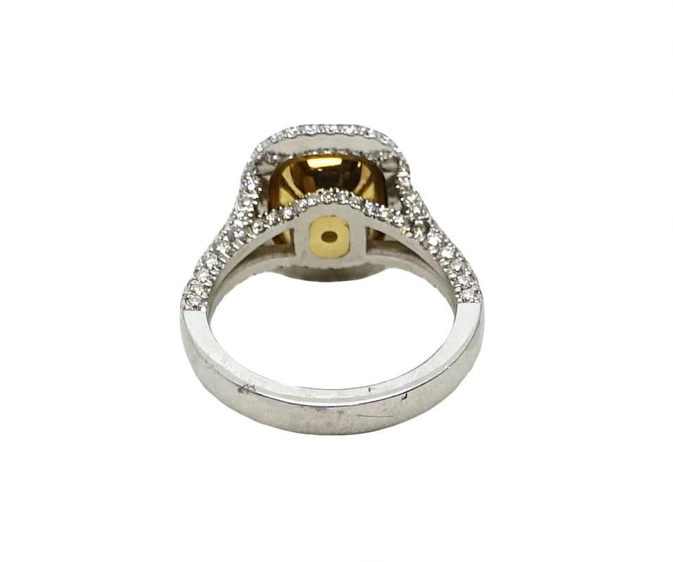 Women's 4.00 Carat Fancy Yellow Cushion Cut Diamond Engagement Ring For Sale
