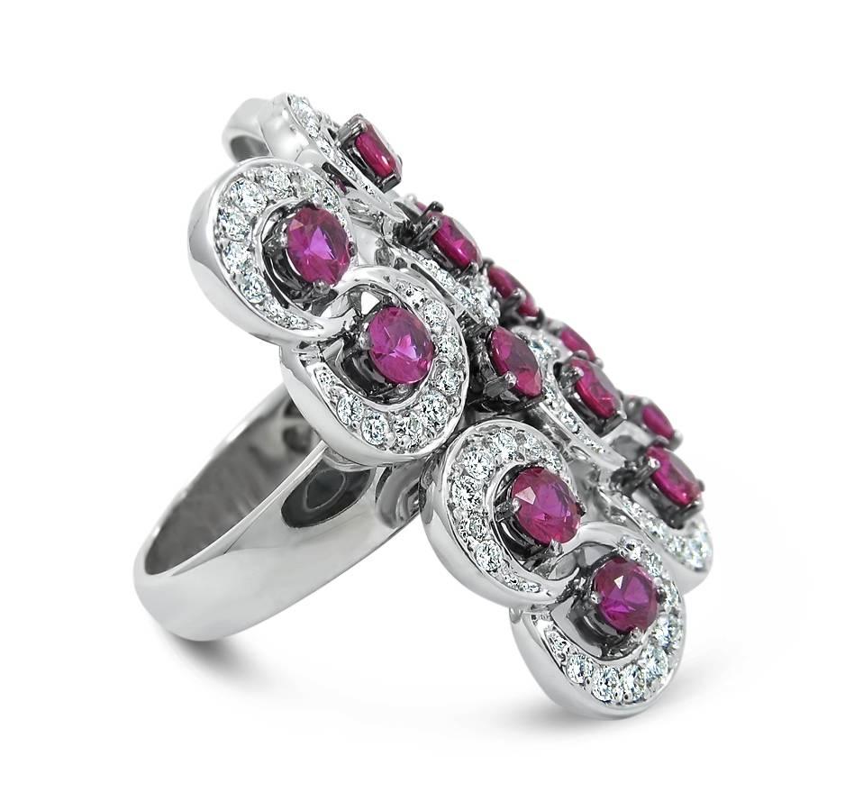 Pink Sapphire Diamond Gold Cocktail Ring In New Condition For Sale In Naples, FL