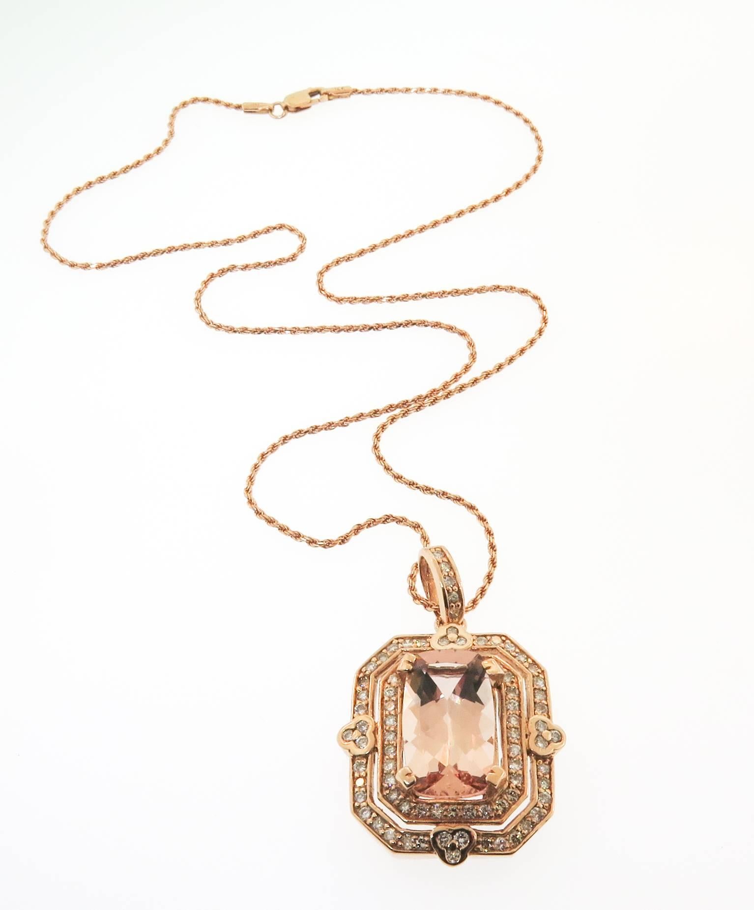 Morganite Diamond Rose Gold Necklace In Excellent Condition In Greenwich, CT