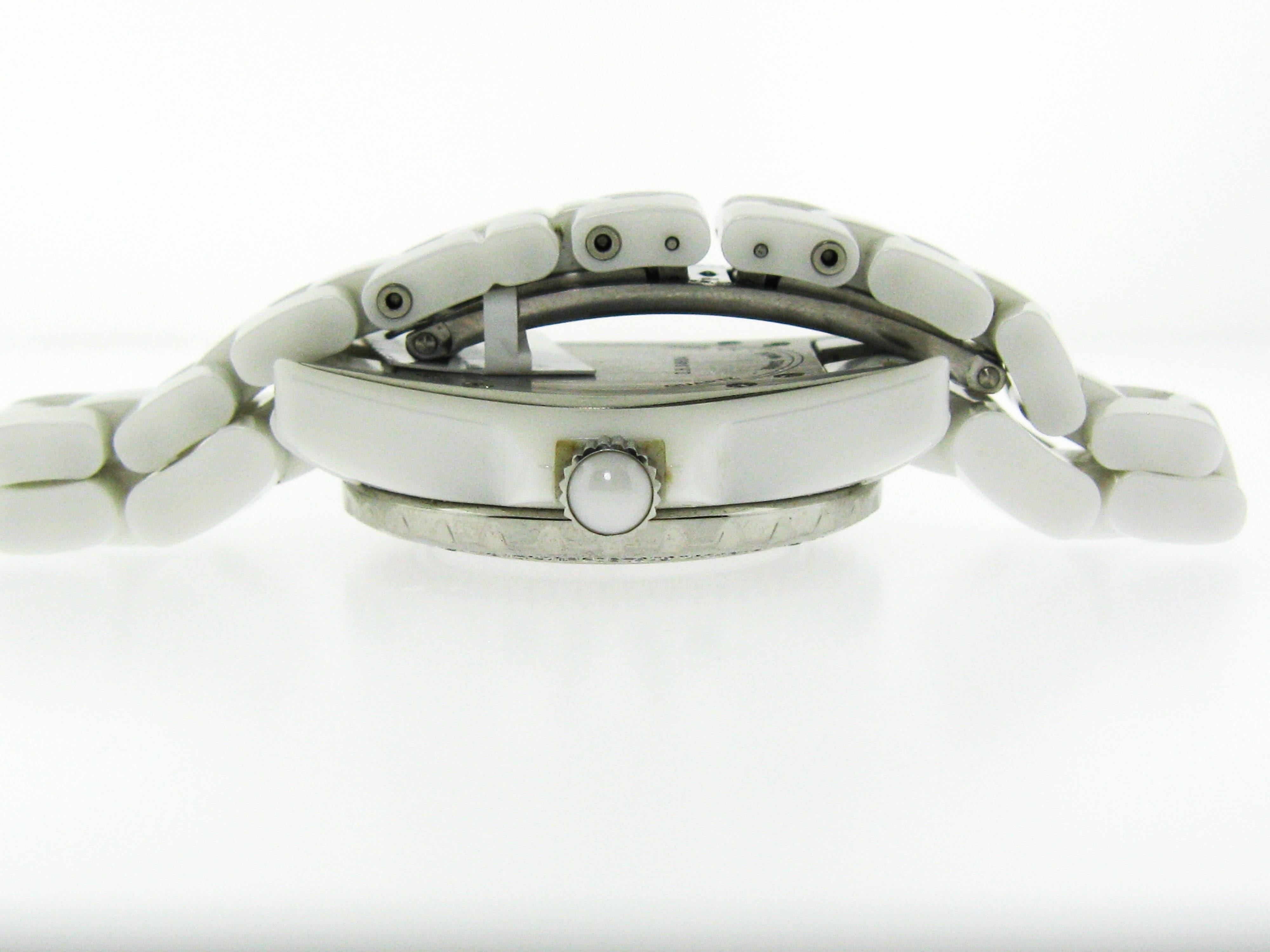 Women's Chanel White Ceramic Quartz Wristwatch