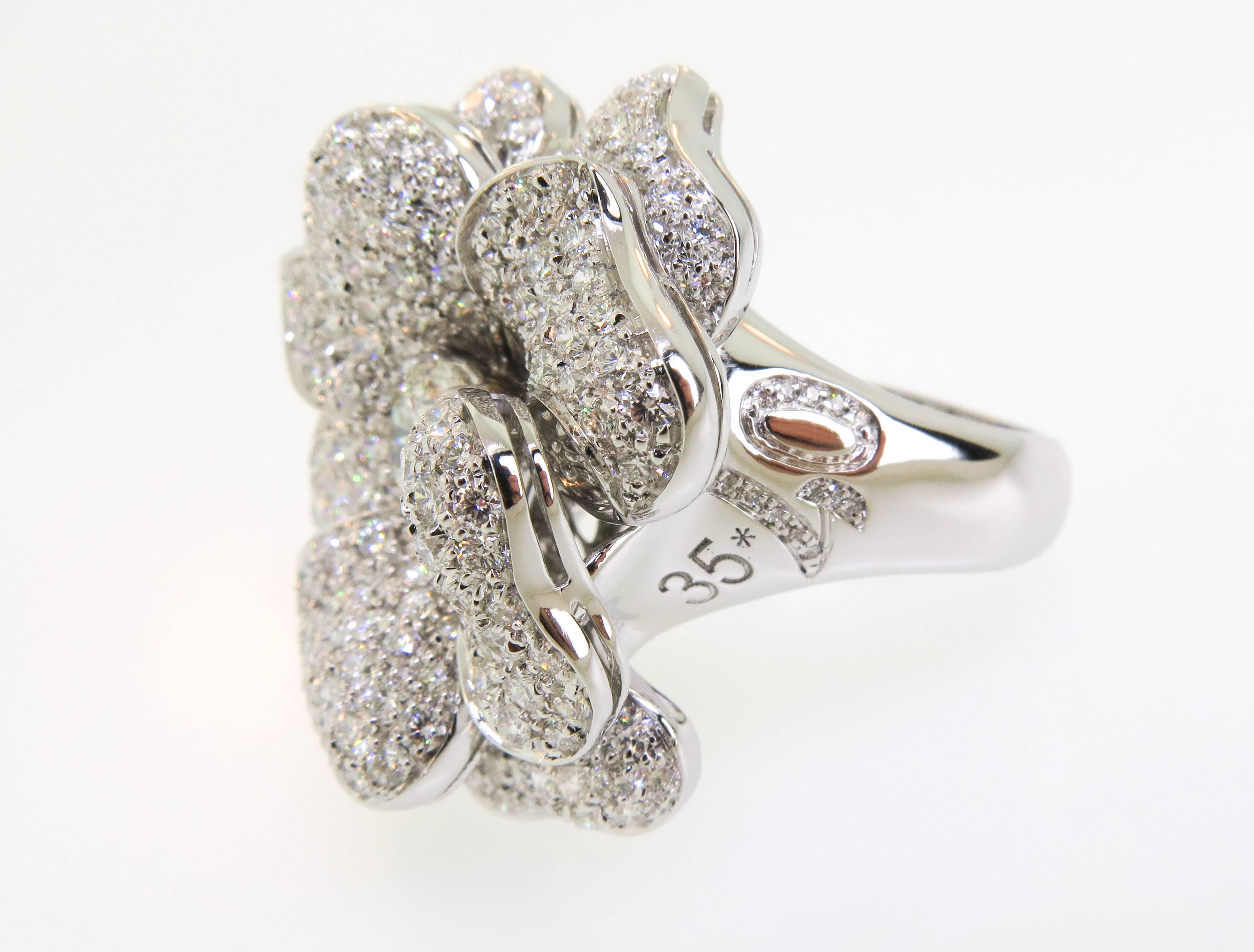 pave diamond flower ring