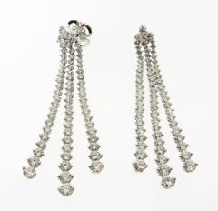 Graduated Diamond Gold Drop Chandelier Earrings