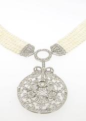 Pearls Necklace with filigree drop
