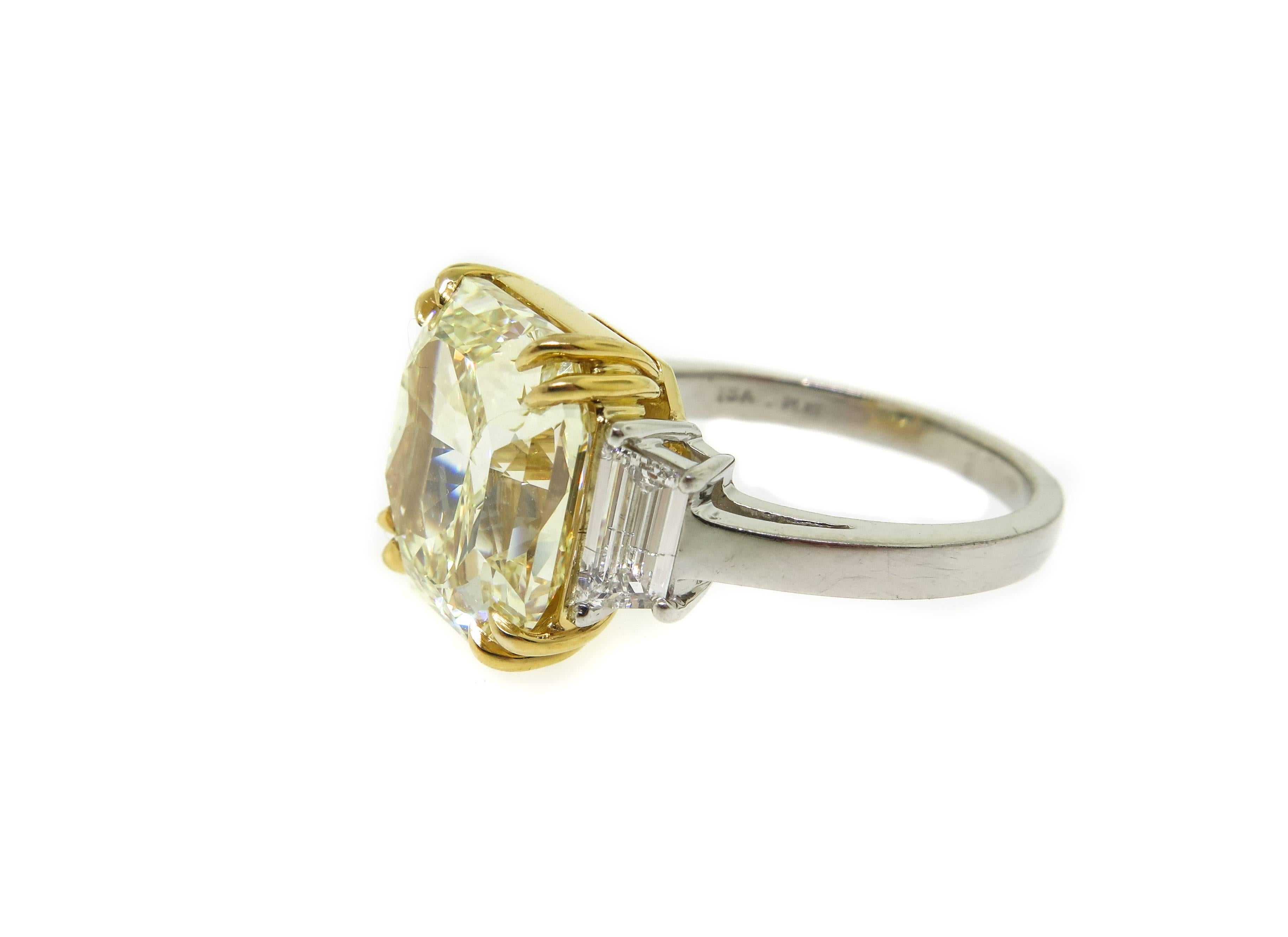 Women's Manfredi Jewels 7.41 Carat GIA Radiant Cut Fancy Yellow Diamond Platinum Ring