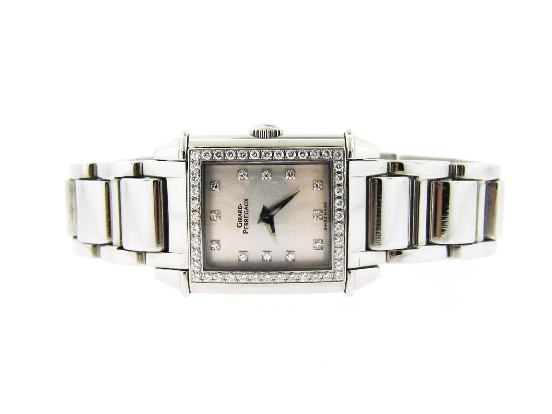 Modern Girard-Perregaux Ladies Stainless Steel Mother of Pearl Dial Wristwatch