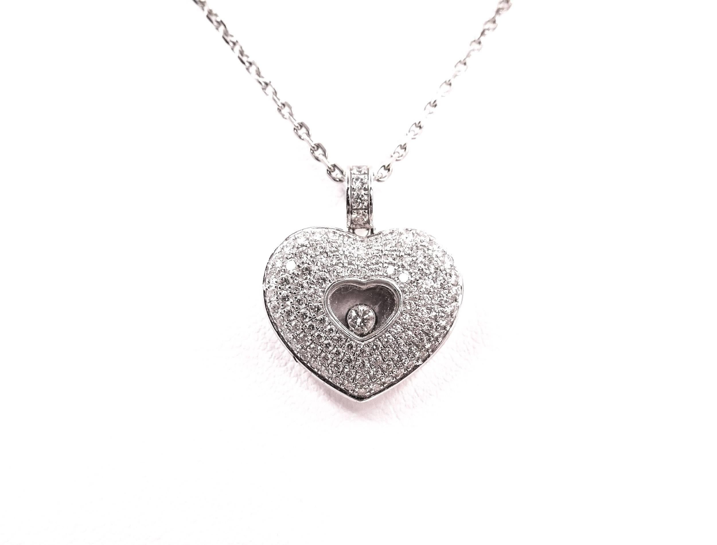 Moderne  Chopard  Pendentif en forme de cœur pavé de diamants en vente