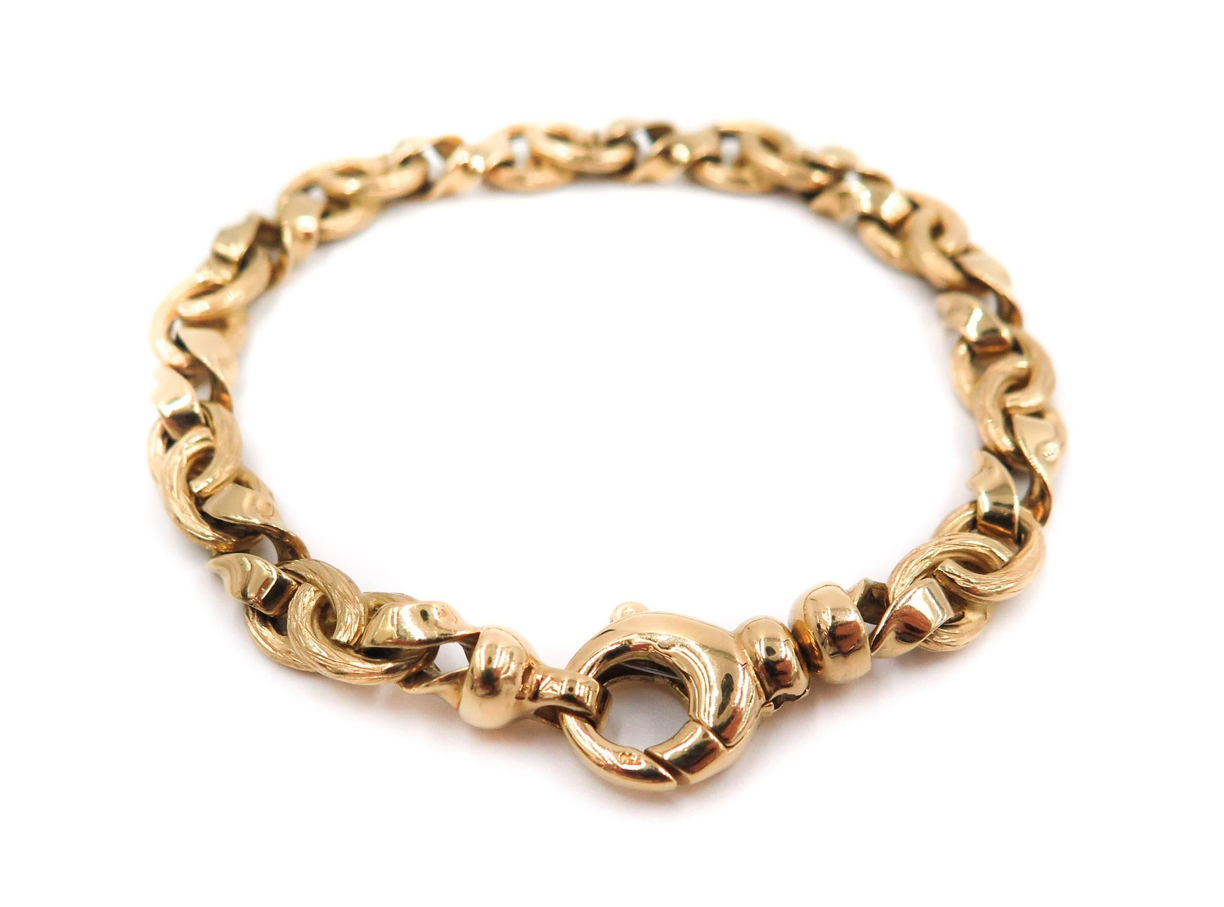 Modern Satin and Polished Gold Bracelet For Sale
