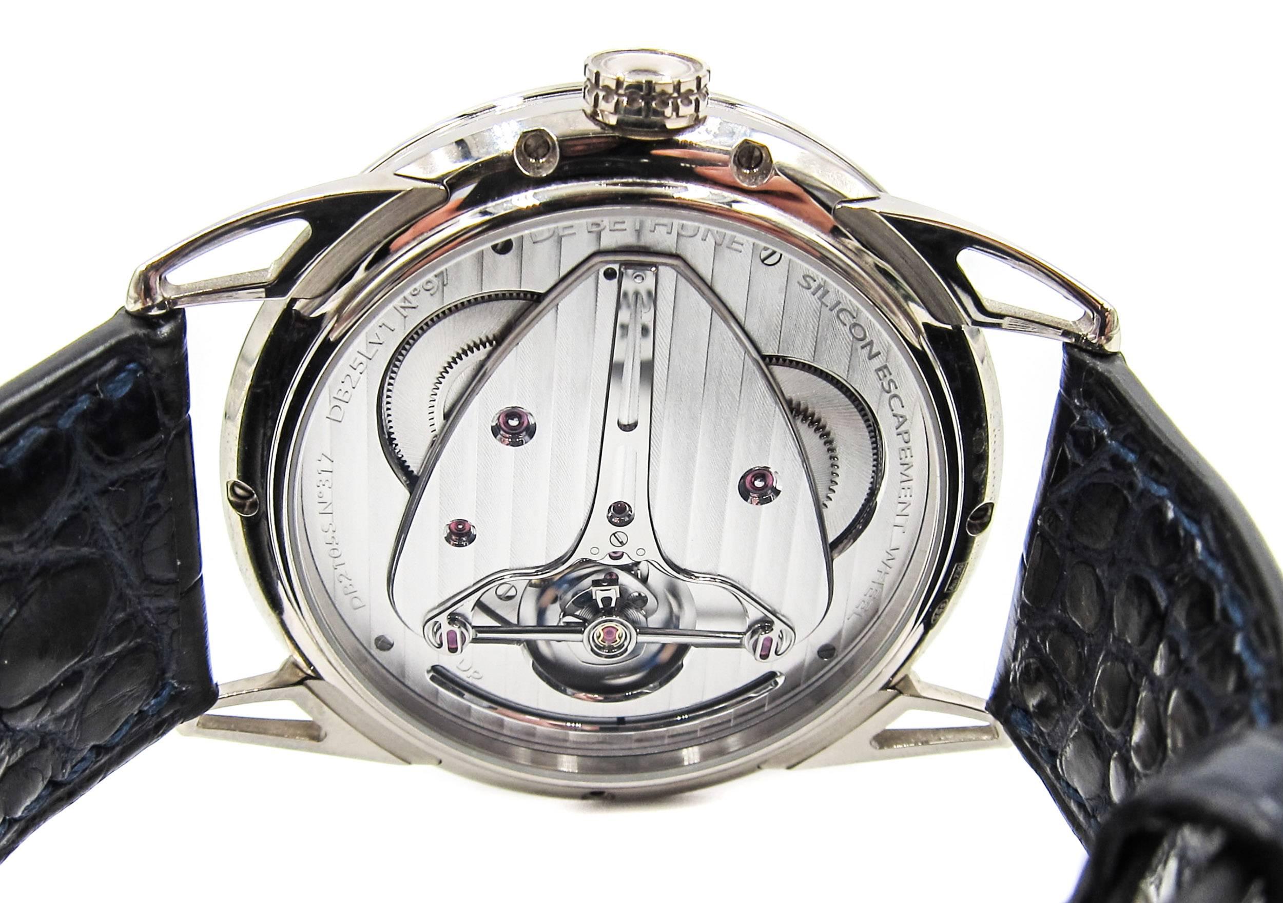 De Bethune White Gold Mechanical Hand-Wound Wristwatch In New Condition In Greenwich, CT