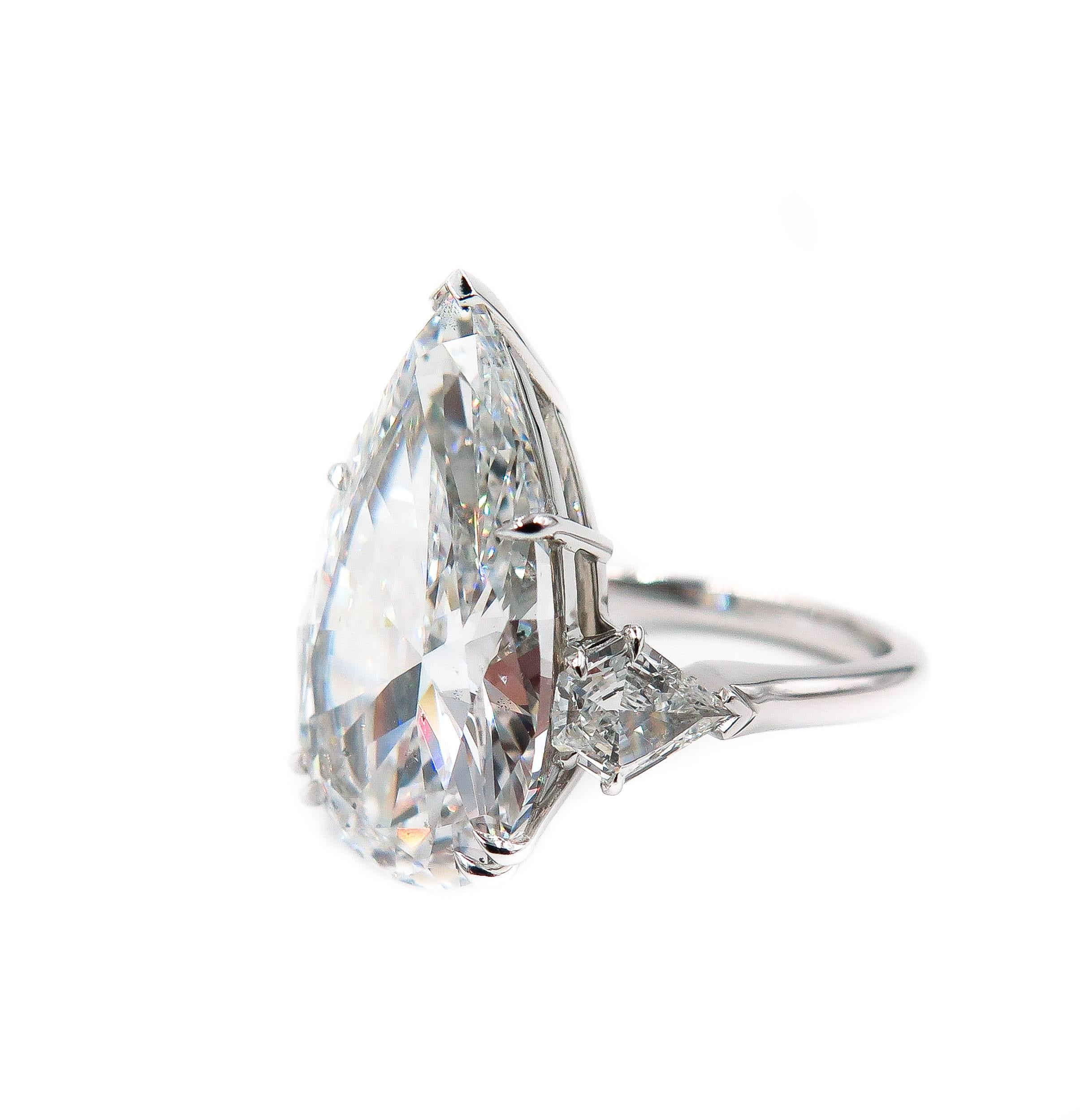 GIA Certified 10.07 Pear Shaped Diamond Engagement Ring In New Condition In Greenwich, CT