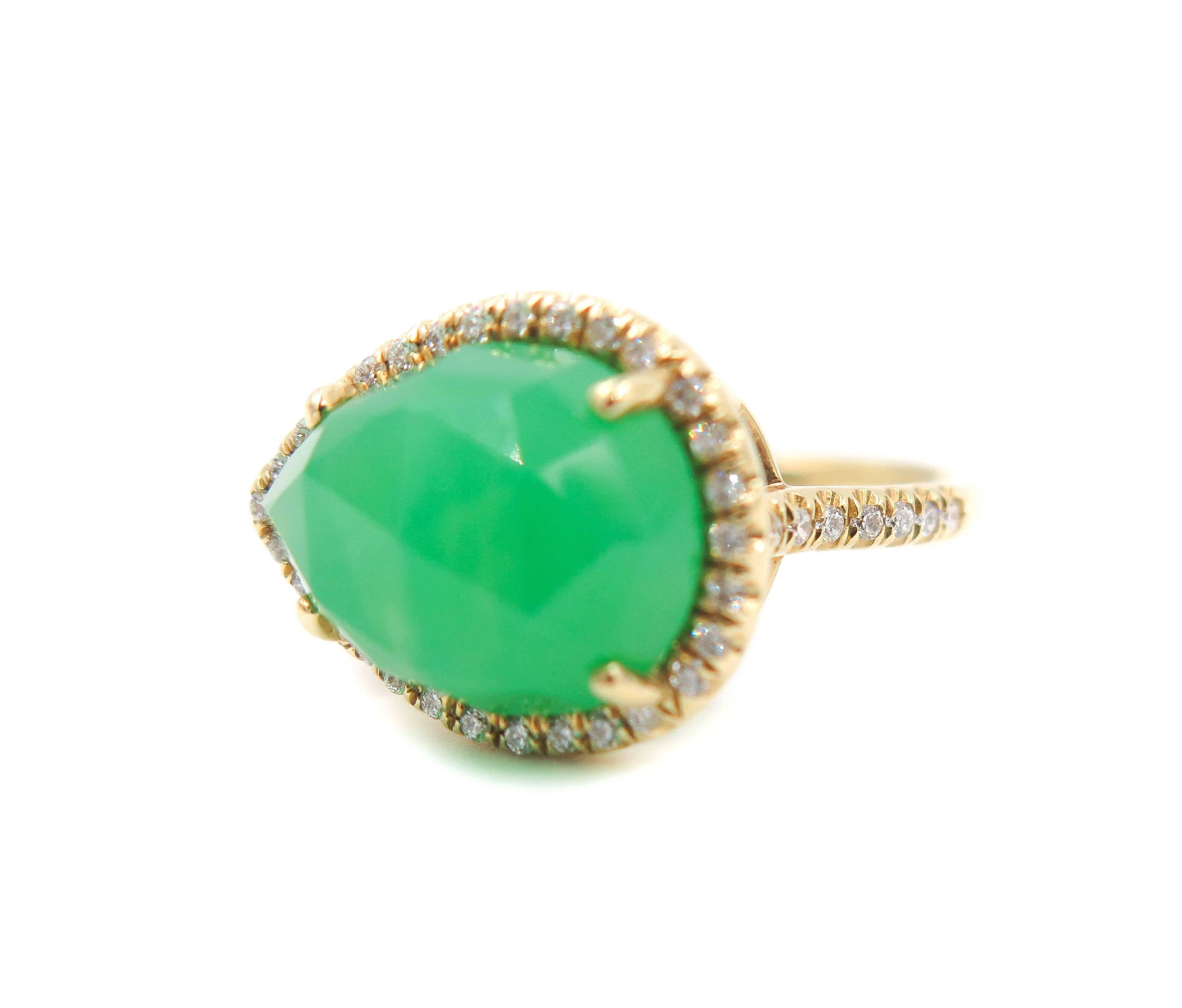 Yellow Gold Chrysoprase and Diamond Ring In New Condition In Greenwich, CT