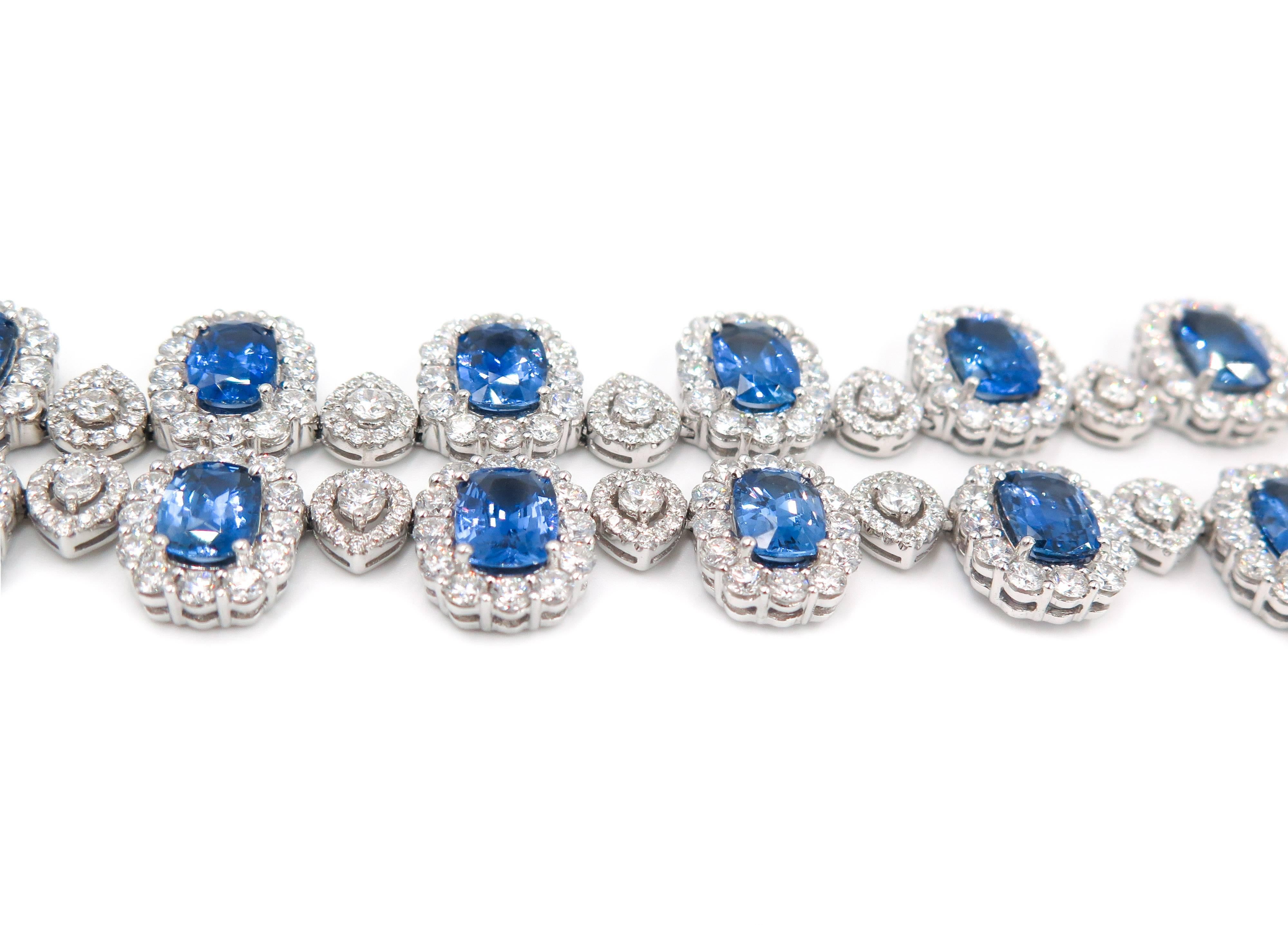 Sapphire and Diamond white Gold Necklace In New Condition In Greenwich, CT
