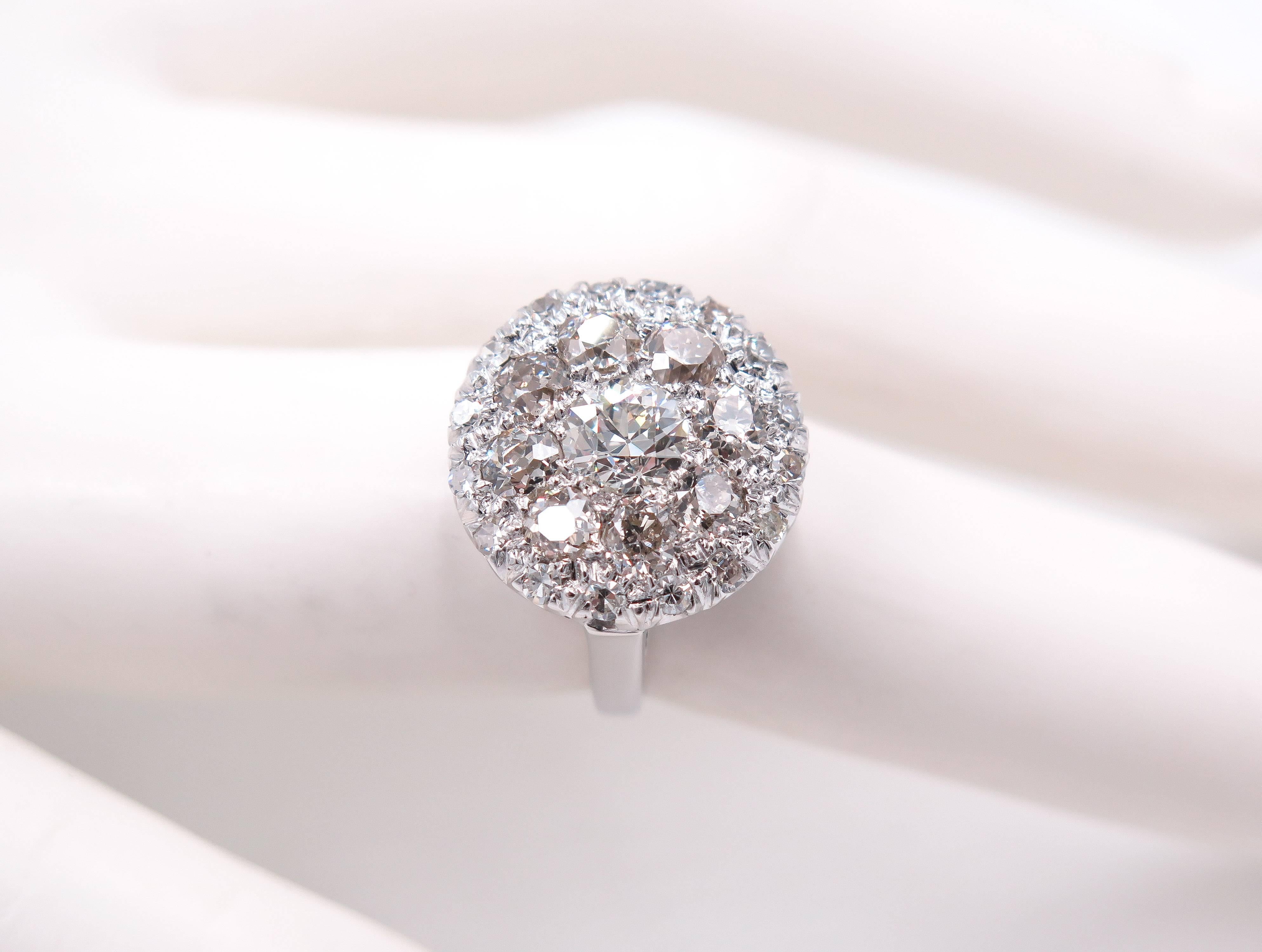 White Gold Diamond Cluster Cocktail Ring In Excellent Condition In Greenwich, CT