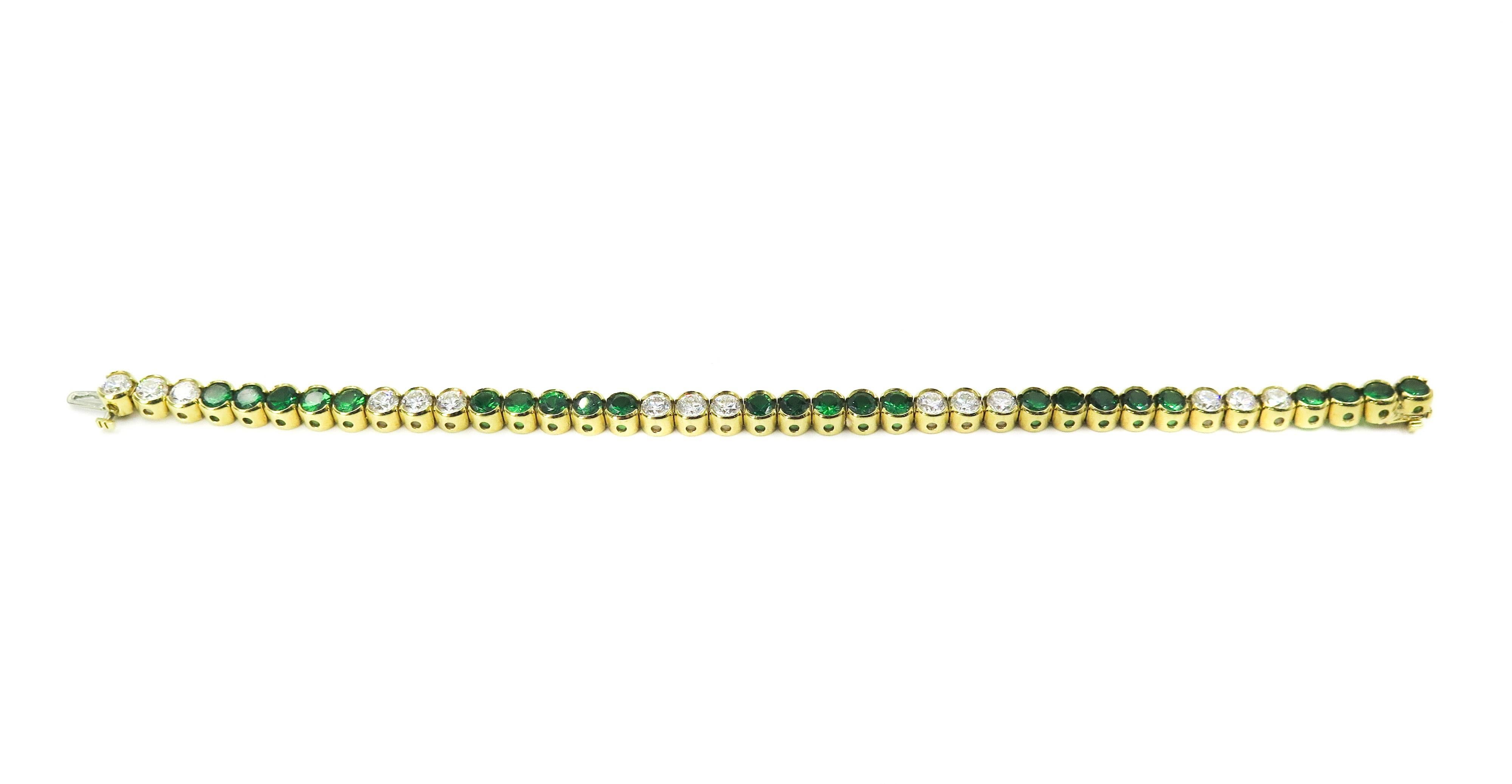 Tsavorite and Diamond Yellow Gold Tennis Bracelet In New Condition In Greenwich, CT
