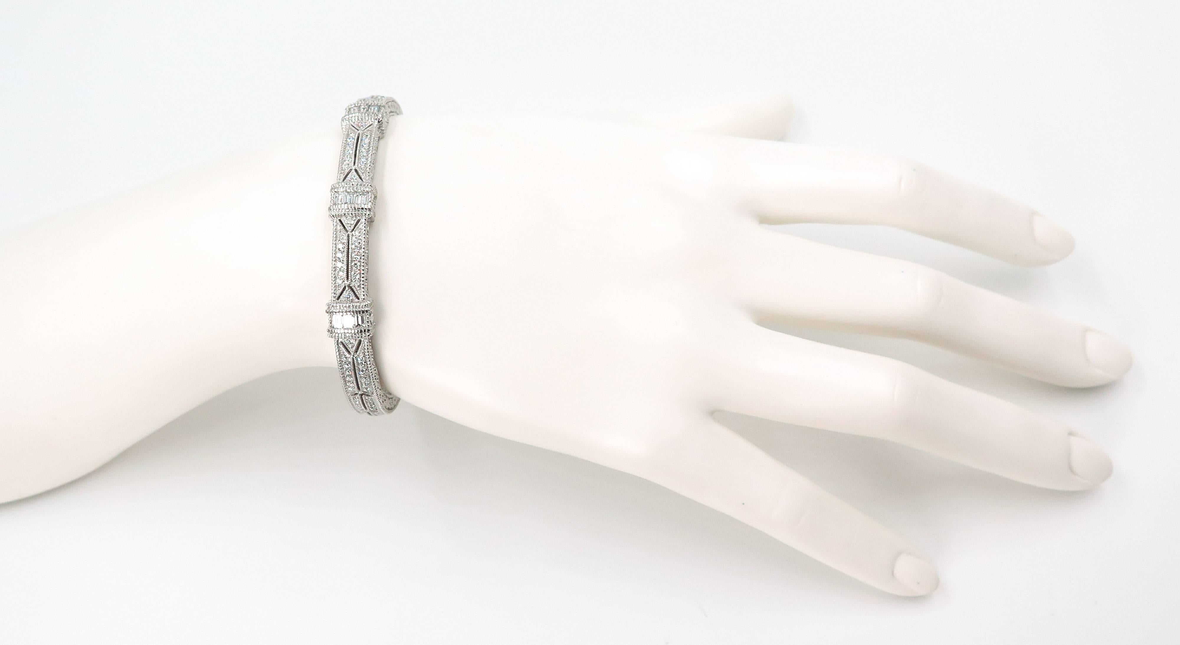 Judith Ripka, Pia, Diamond Pave White Gold Cuff Bracelet In Excellent Condition In Greenwich, CT
