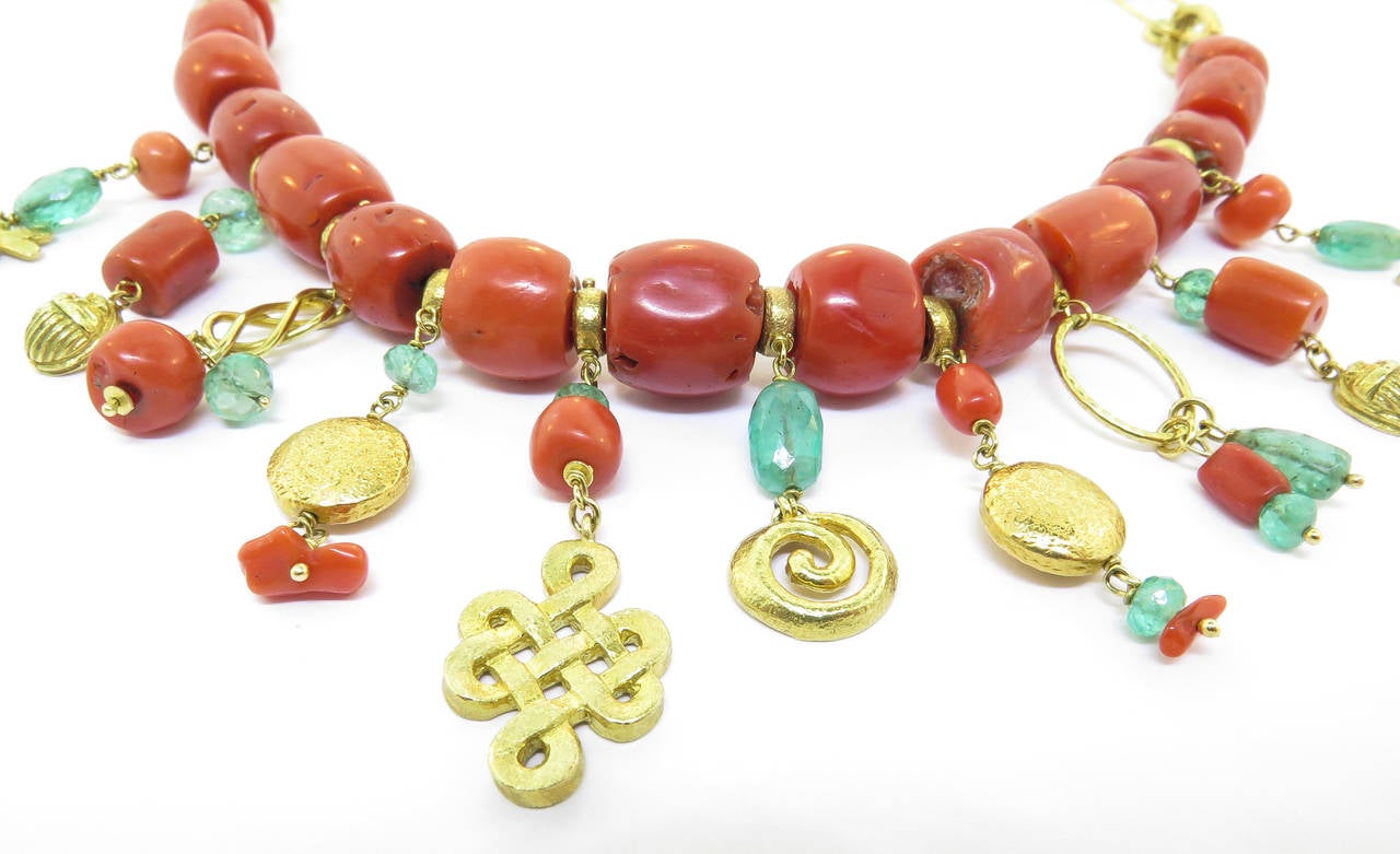Coral Emerald Gold Charm Necklace/Bracelet In New Condition In Greenwich, CT
