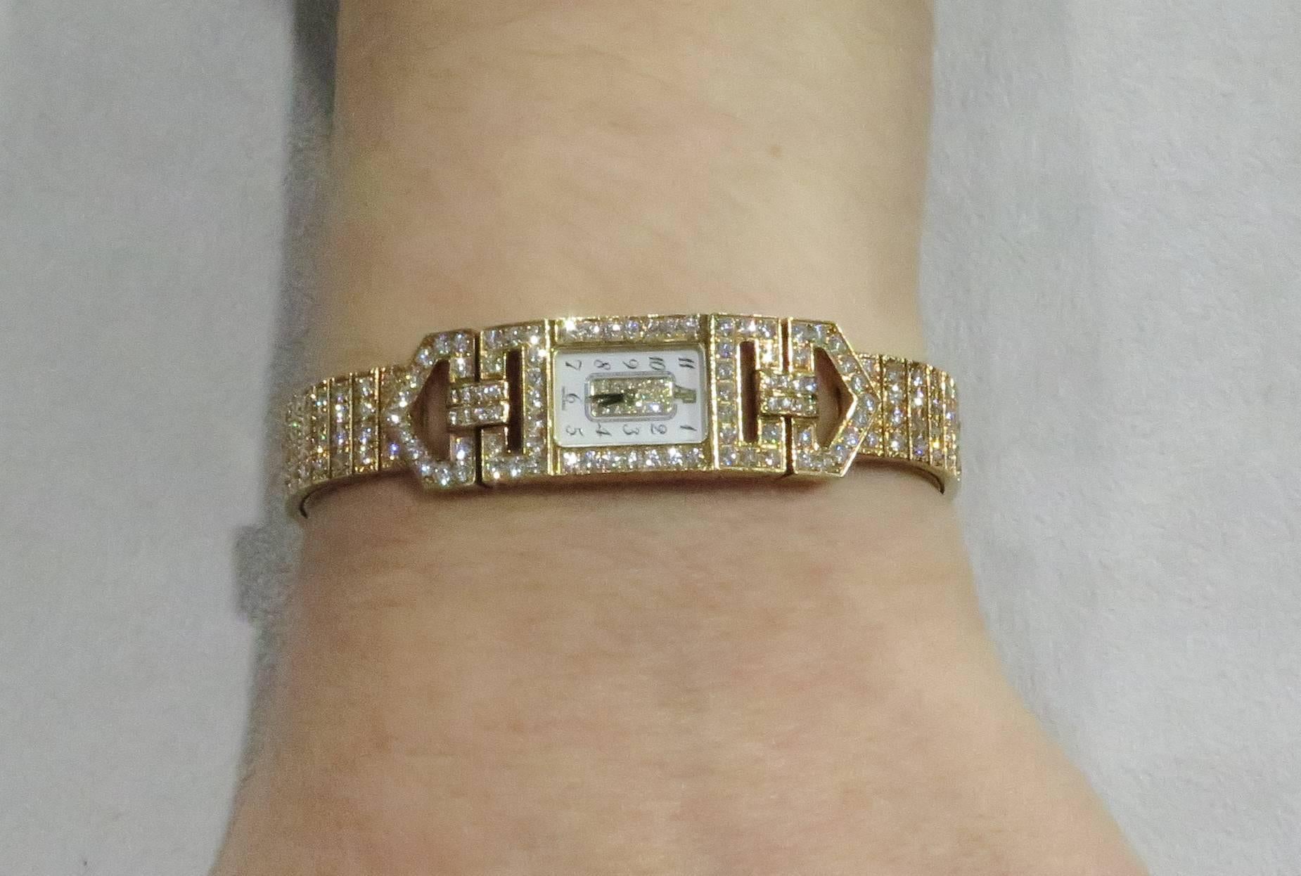 Audemars Piguet Yellow Gold Diamond Charleston quartz Wristwatch 8