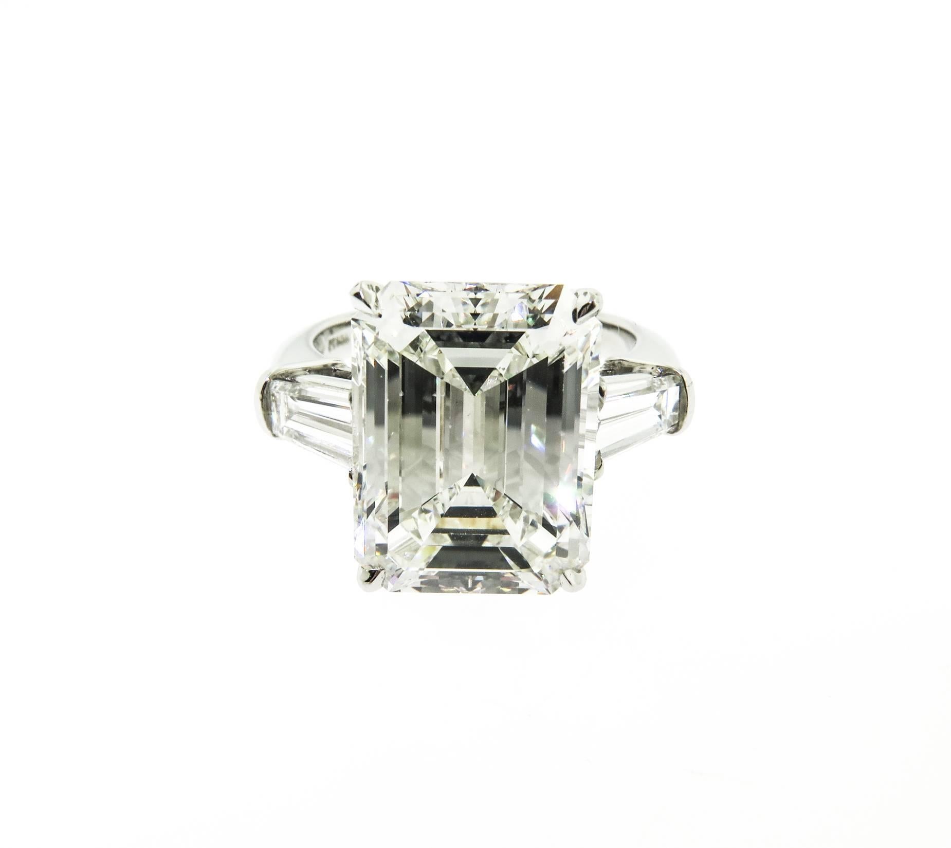 Women's Emerald Cut Diamond Platinum Engagement Ring
