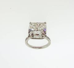 Graff 9.34 Carat Cushion-Cut Diamond Platinum Engagement Ring