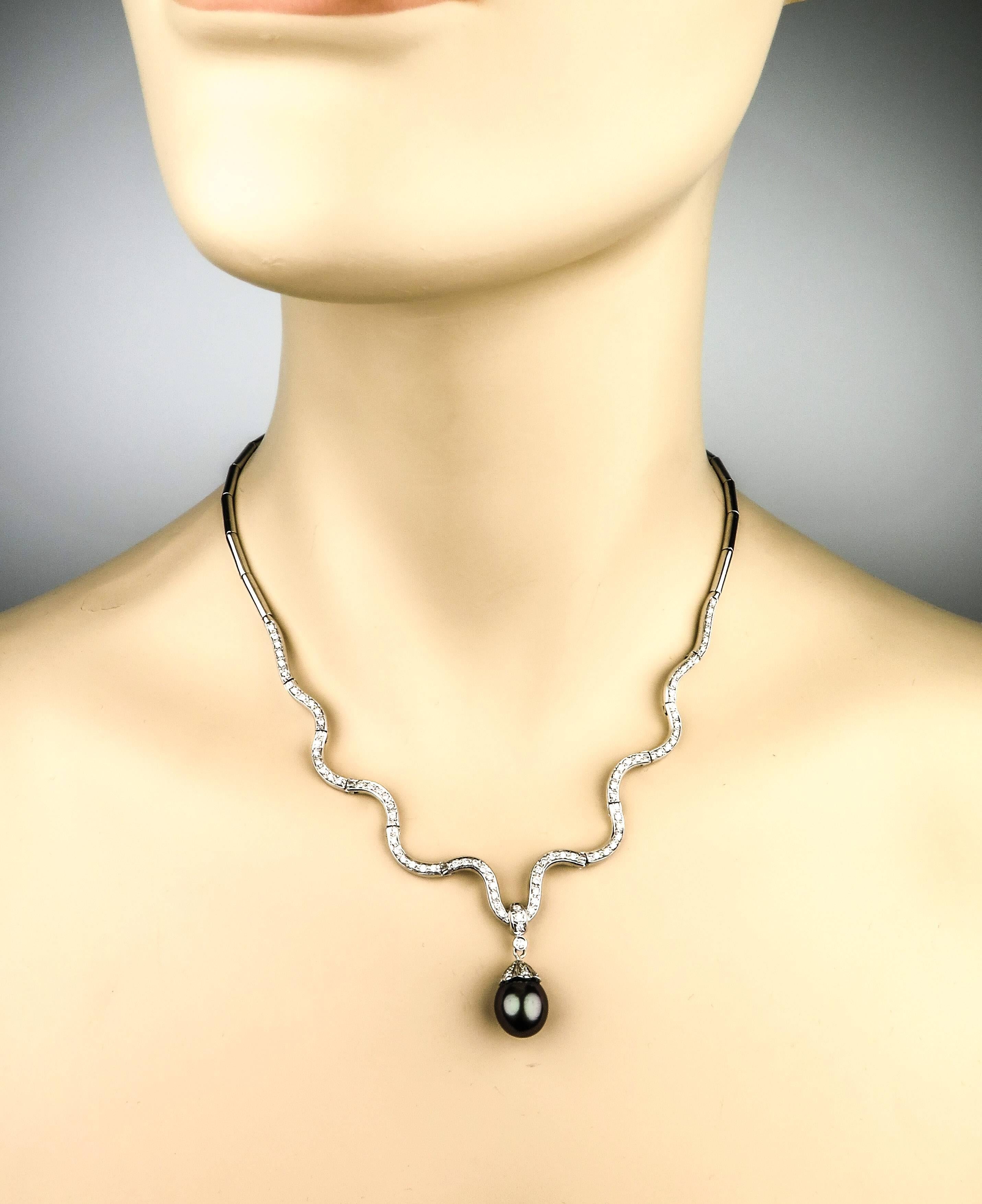 Tahitian Pearl Diamond Gold Drop Necklace 1